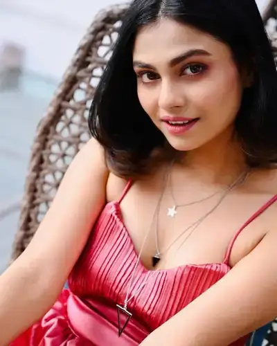 Call Girls Service in Somvarpet